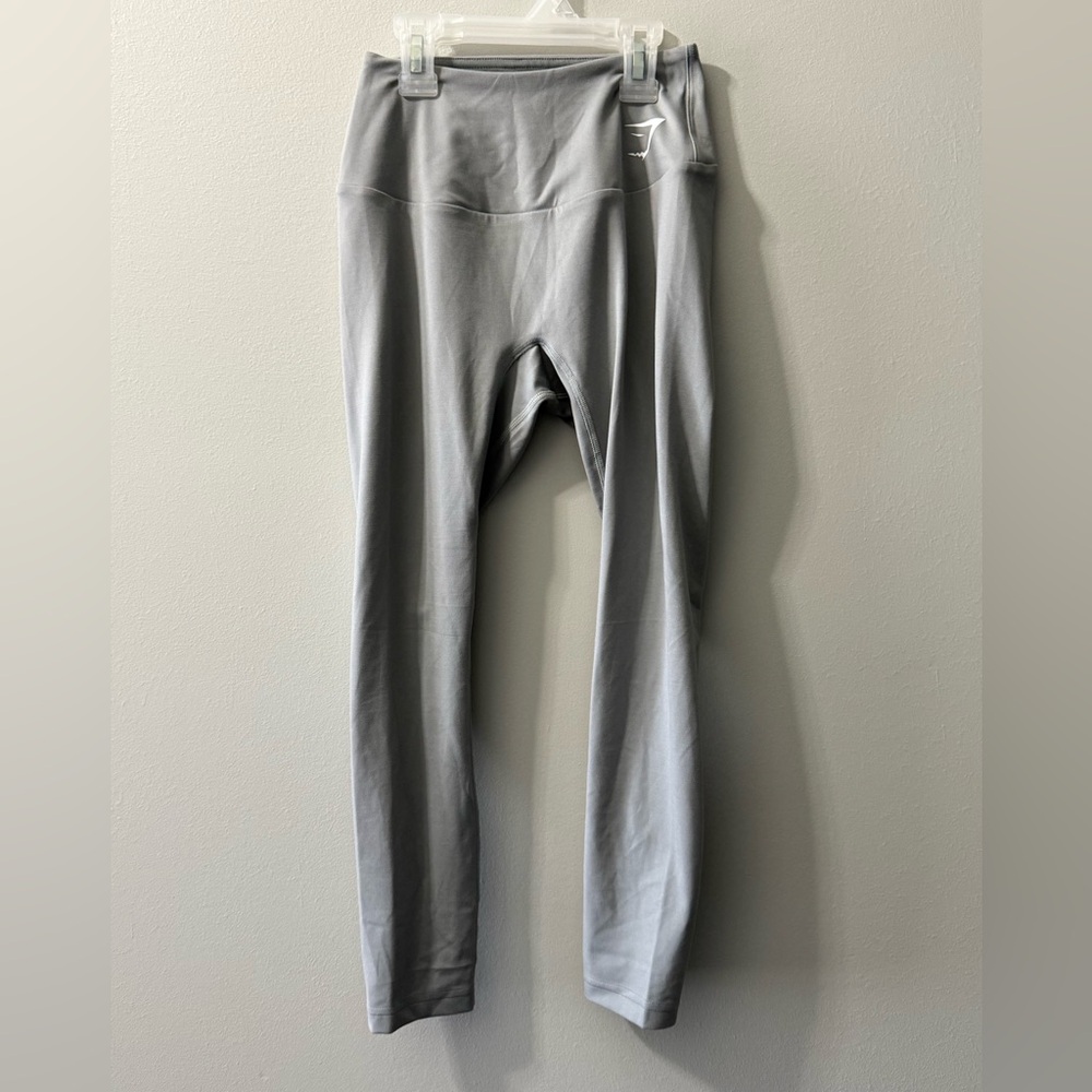 NEW Gymshark Woman's Training 7/8 leggings grey gray XS